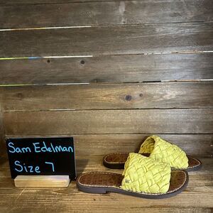 New NIB Womens Sam Edelman Griffin Woven‎ Yellow Leather Slides Sandals Size 7 M